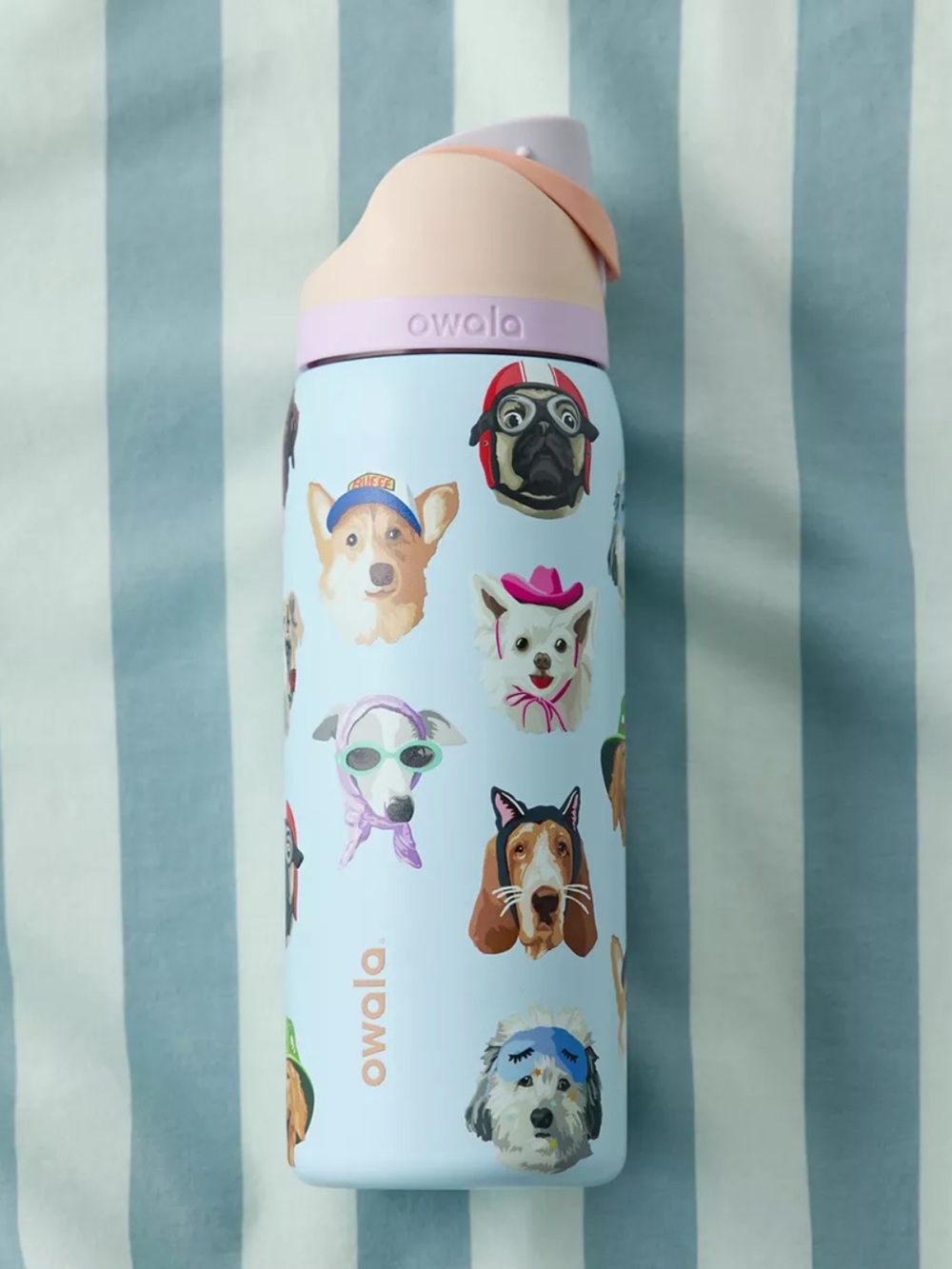 Owala Urban Outfitters exclusive Dog Collage Freesip 32 oz water bottle